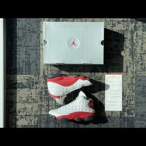 Air Jordan 13 Retro Chicago Size 9 (2017) USED